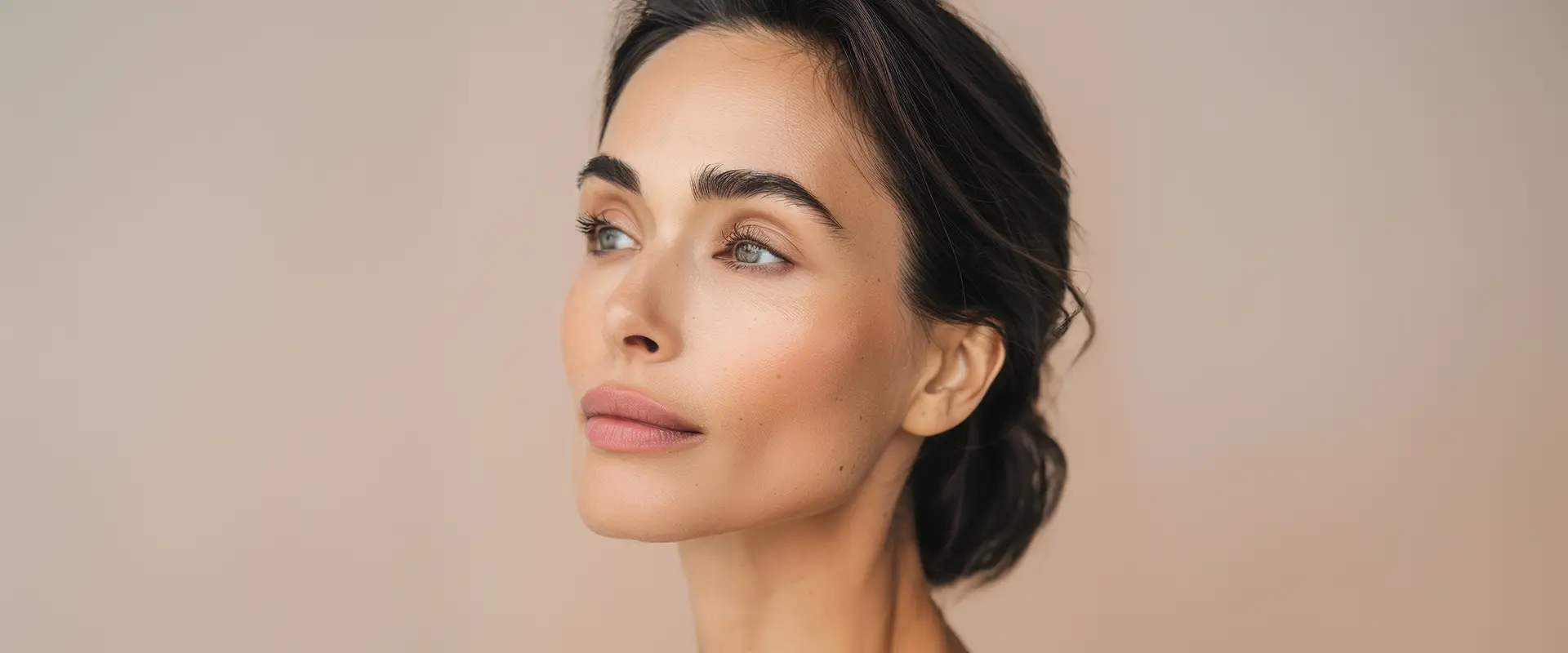 רפואה רגנרטיבית, מרכז לרפואת עור ואסתטיקה בהנהלת ד״ר אלה אגוזי