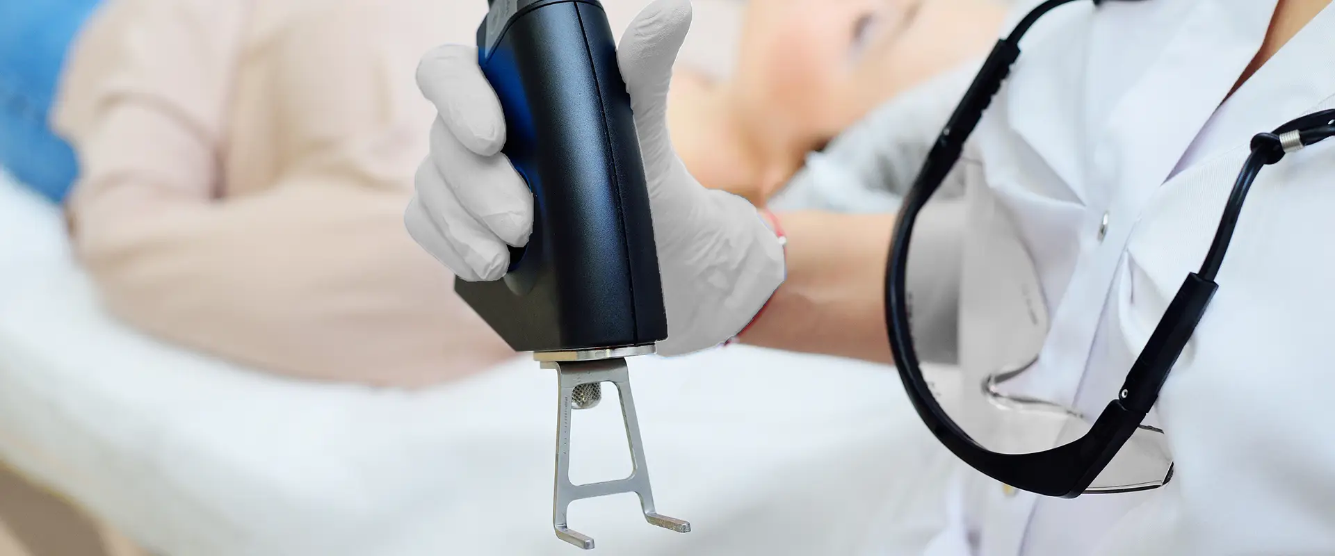 טיפולי לייזר - ד"ר אלה אגוזי